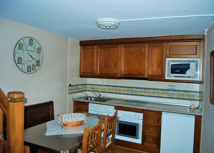 Casa Azon Semesterbostad Oliván