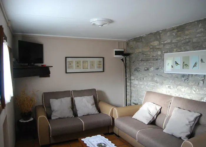 Semesterbostad Casa Azon